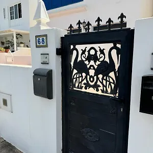 https://apartamento-cueva-de-los-verdes.in-canary-islands.com